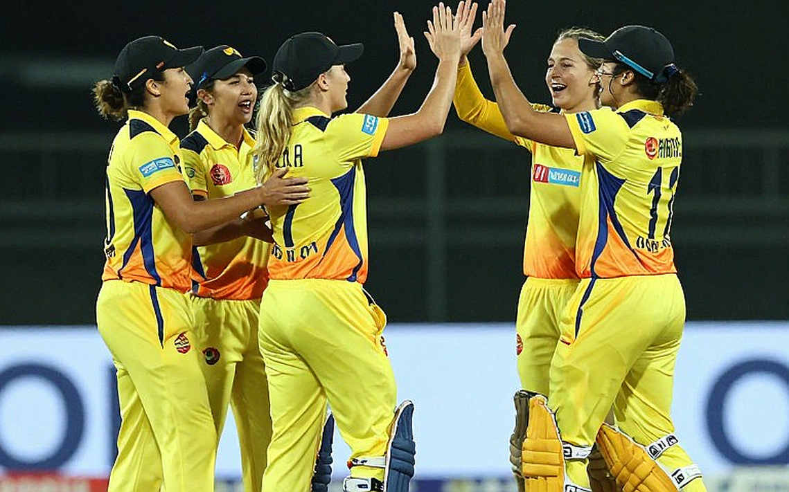 রাবাদা ছাড়া ডারবান: দুই স্পিনার, এক ফিরতি পেসার আর দক্ষিণ আফ্রিকার ঝুঁকির খতিয়ান রাবাদা ছাড়া ডারবান: দুই স্পিনার, এক ফিরতি পেসার আর দক্ষিণ আফ্রিকার ঝুঁকির খতিয়ান