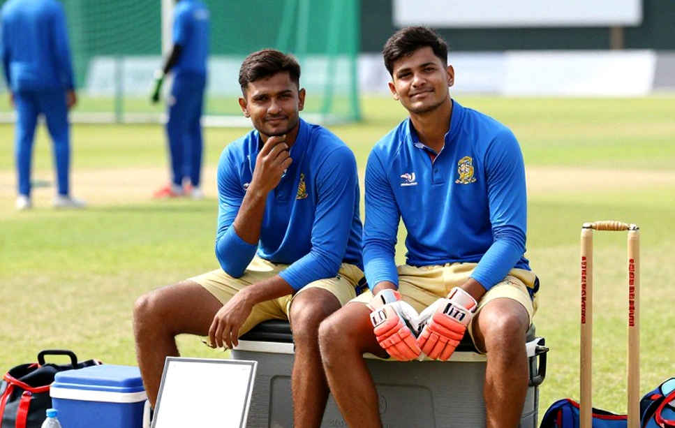 পুরোনো বলের ফাঁদ: যে একটি নিয়ম বাংলাদেশের ডেথ ওভারকে দুই দিক থেকেই কাটছে