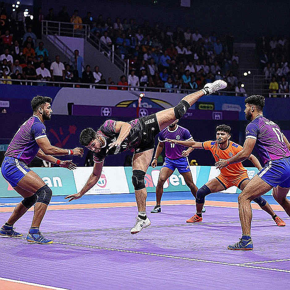 খালি ডেটার ফাঁদ: ইস্পোর্টস বিশ্লেষণের নয়-মাত্রিক কাঠামো যেখানে নীরবে ভেঙে পড়ে